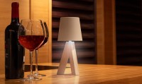 Lampada personalizzabile in legno naturale